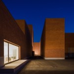 Llinars del Vallès礼堂剧院，西班牙 / Álvaro Siza Vieira + Aresta Arquitectura