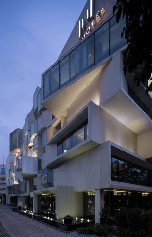 hui hotel-01-facade