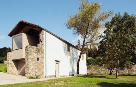 旧皮革厂重建，西班牙 / ARROKABE Arquitectos
