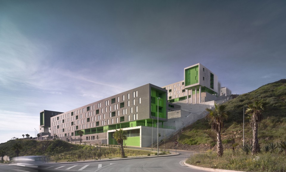 002-Social Housing Units by SV60 Cordón & Liñán Arquitectos