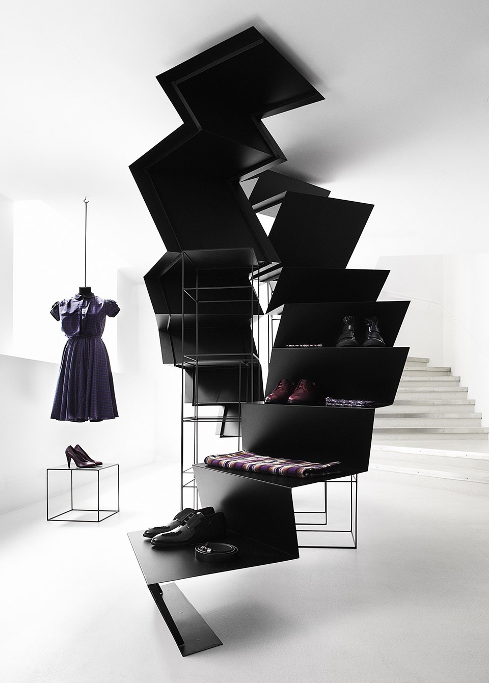 003-Fifth Avenue Shoe Repair Concept store by Guise