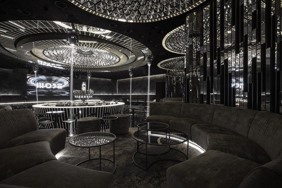 003 Flash club by Studio Mode