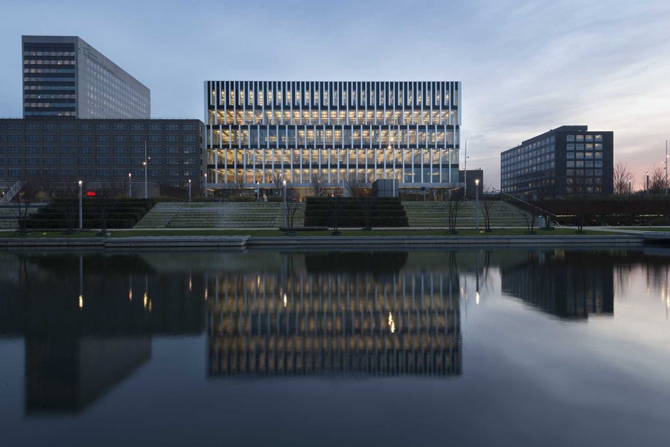 003-Polak building by Paul de Ruiter architects