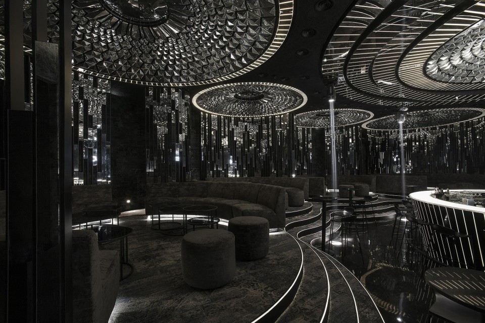 004 Flash club by Studio Mode