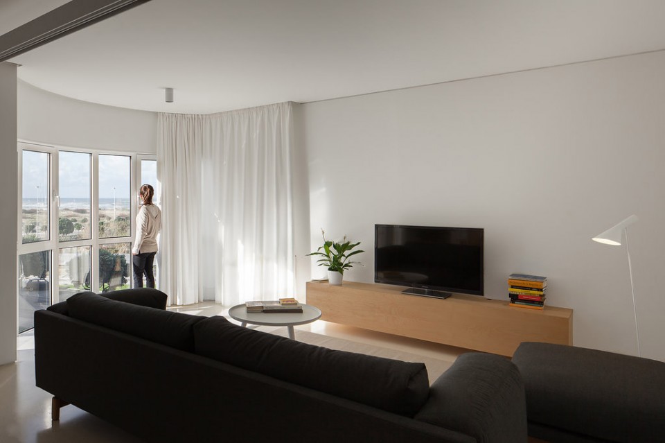 004-Forte Apartment by Merooficina