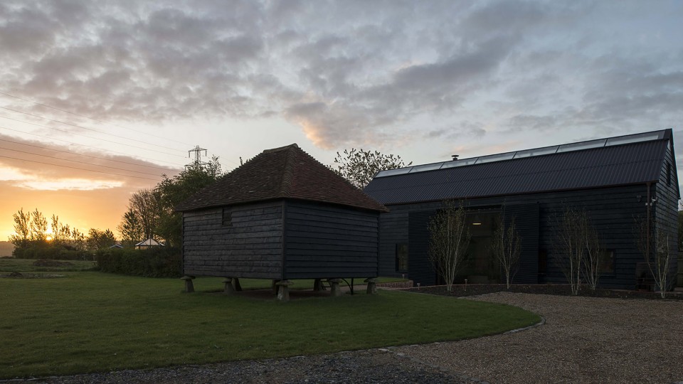 004-The Ancient Party Barn by Liddicoat & Goldhill