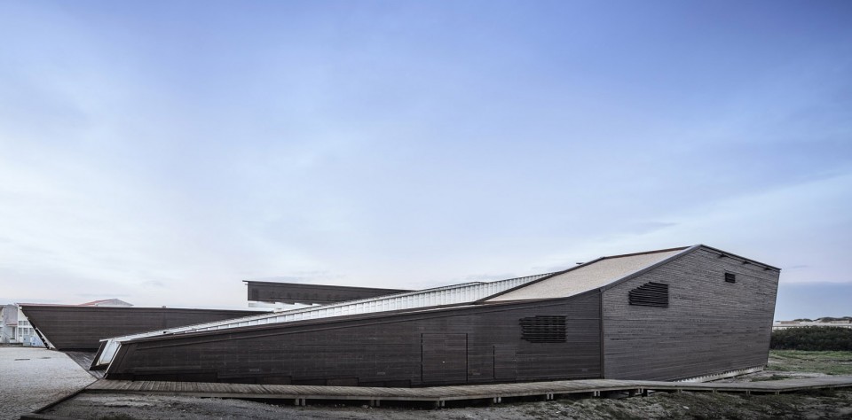 005-Costa Nova Social and Cultural Center by ARX Portugal1