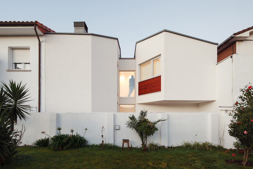 006-AJ HOUSE by O+C arquitectos