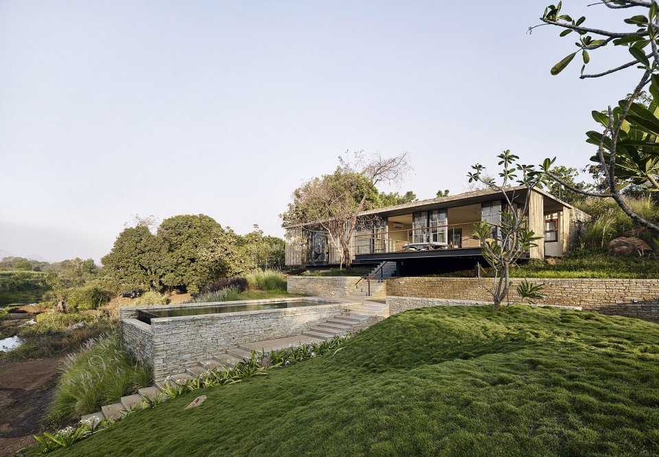 House by a River, Karjat