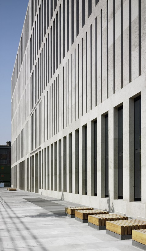 Jacob-und-Wilhelm-Grimm-Zentrum, Berlin
