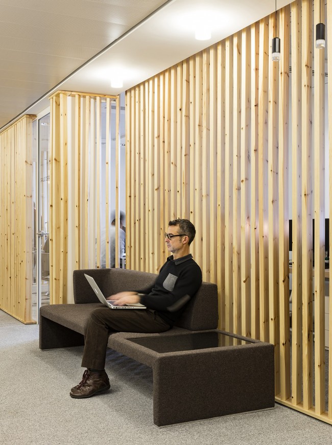 010-LA PARISIENNE HEADQUARTERS by studio razavi architecture