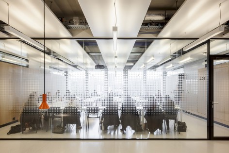 010-Polak building by Paul de Ruiter architects