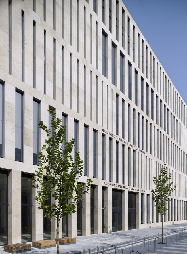 Jacob-und-Wilhelm-Grimm-Zentrum, Berlin