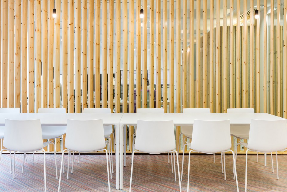 012-LA PARISIENNE HEADQUARTERS by studio razavi architecture