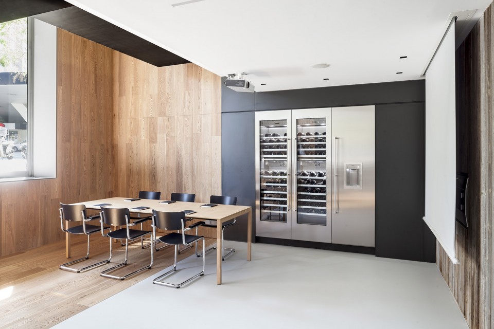 012-Showroom Gaggenau by Alventosa Morell Arquitectes