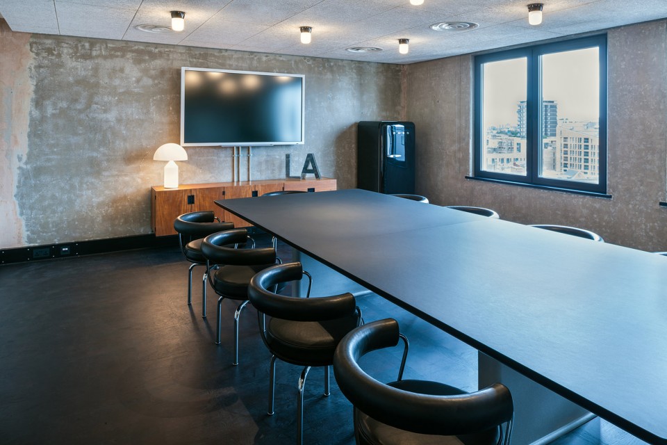 013-Ace Hotel by Universal Design Studio
