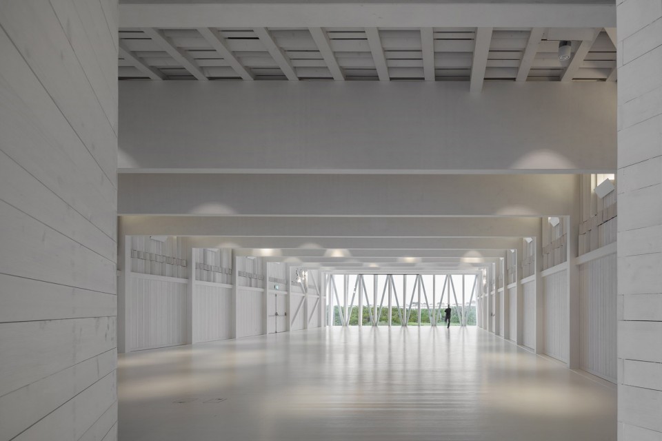 013-Costa Nova Social and Cultural Center by ARX Portugal