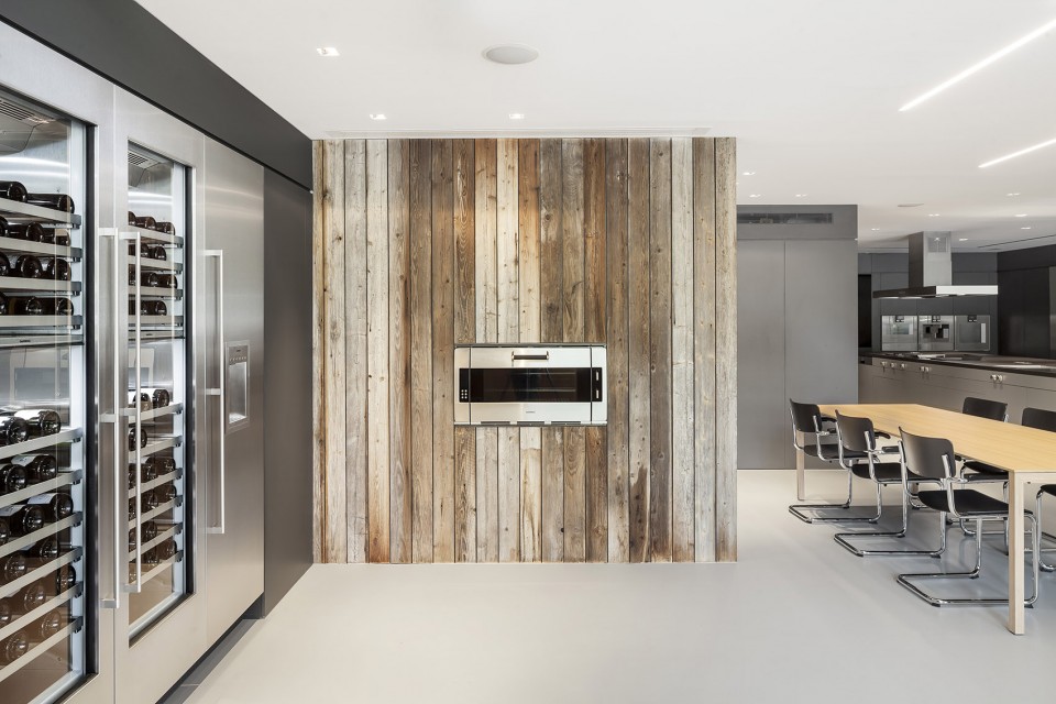 013-Showroom Gaggenau by Alventosa Morell Arquitectes
