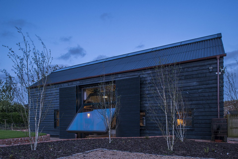 014-The Ancient Party Barn by Liddicoat & Goldhill