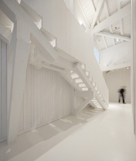 015-Costa Nova Social and Cultural Center by ARX Portugal