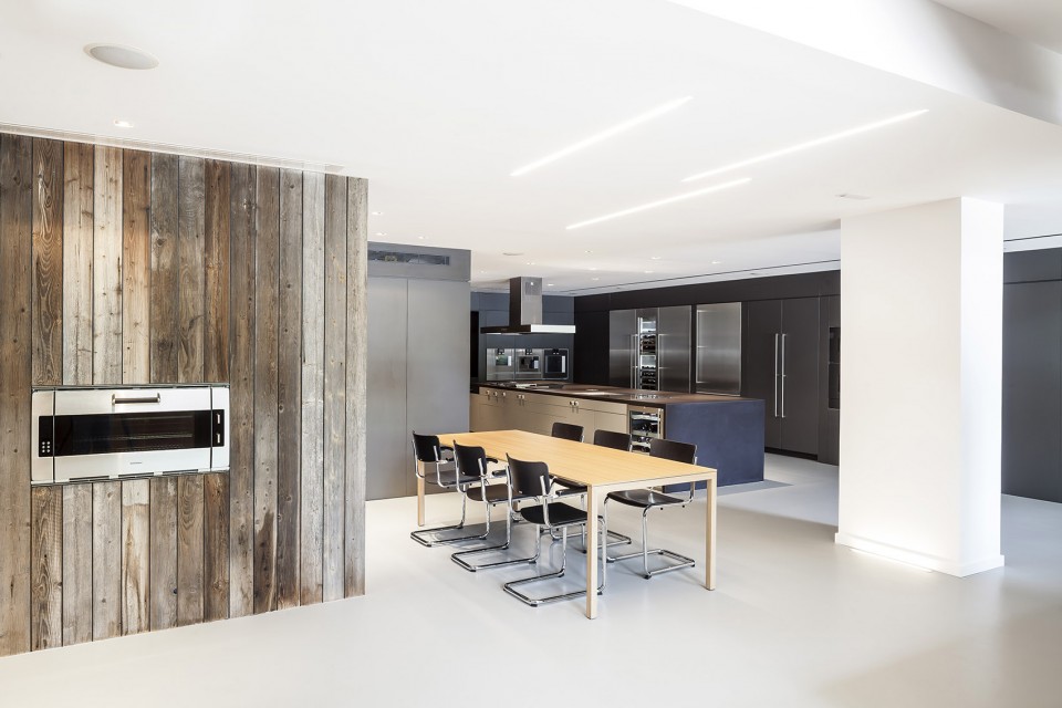 015-Showroom Gaggenau by Alventosa Morell Arquitectes