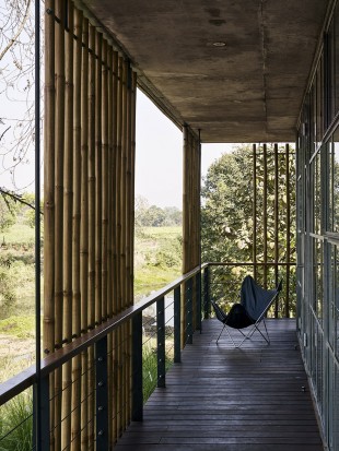 House by a River, Karjat