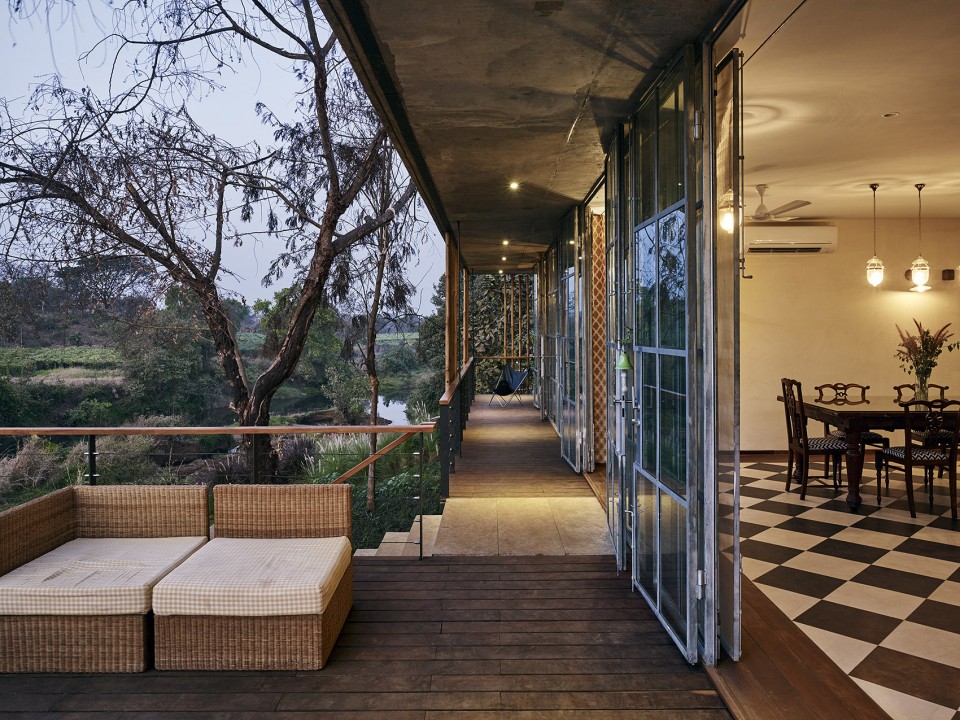 House by a River, Karjat