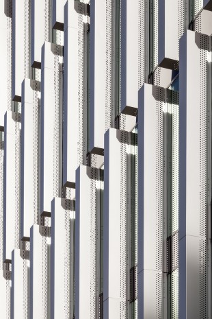 027-Polak building by Paul de Ruiter architects