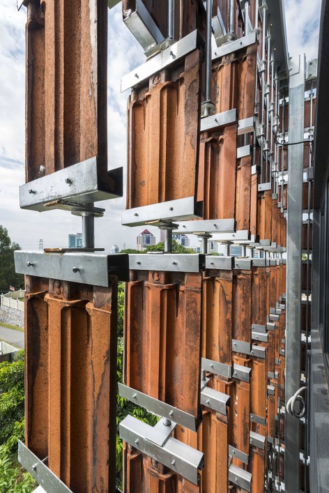 030-Clay Roof House by DRTAN LM Architect