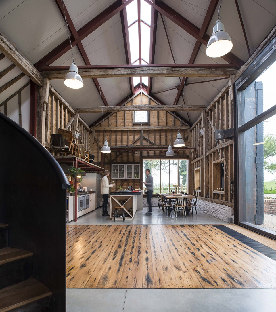 030-The Ancient Party Barn by Liddicoat & Goldhill