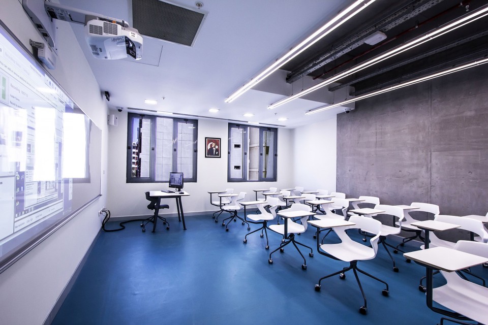 063-Foreign Language Building by AUDB