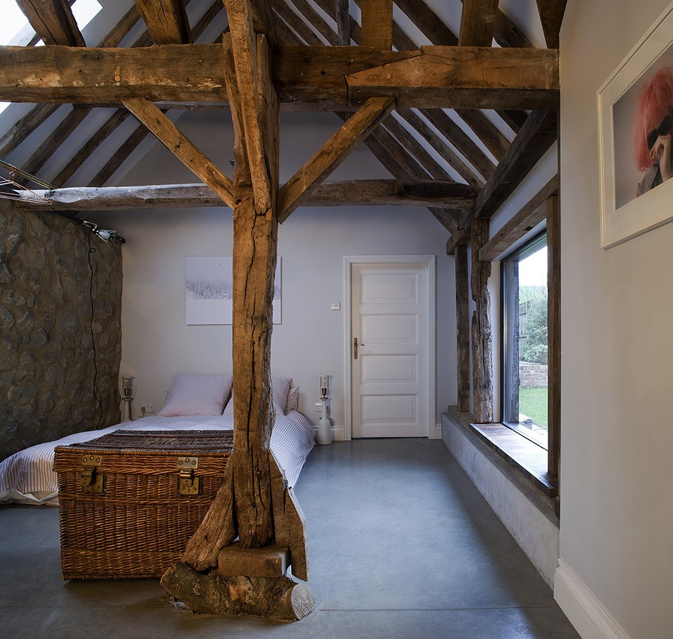 069-The Ancient Party Barn by Liddicoat & Goldhill
