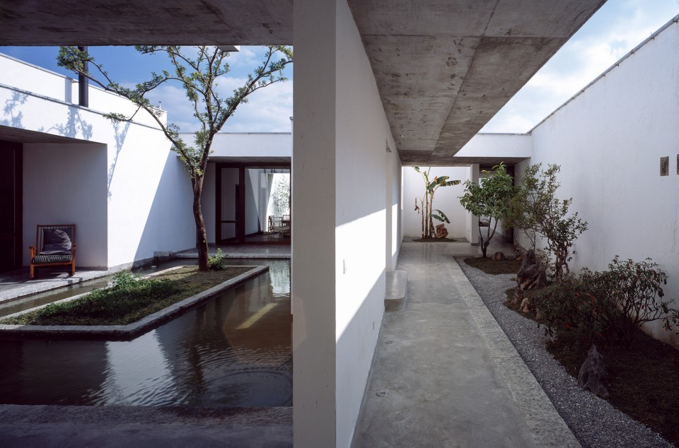 1- photo 016_廊院南望 Zhu an by Zhaoyang Architects