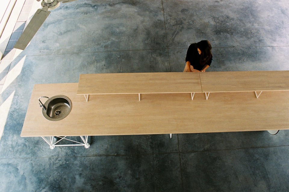 10rotating table