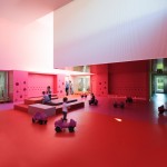 彩色“乐高”幼儿园 ，法国 / Dominique Coulon & associés