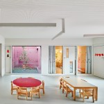 彩色“乐高”幼儿园 ，法国 / Dominique Coulon & associés