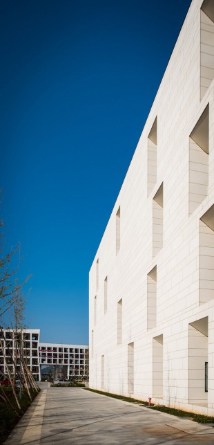 2-DSC_4710 Library of Anji campus by STI Studio