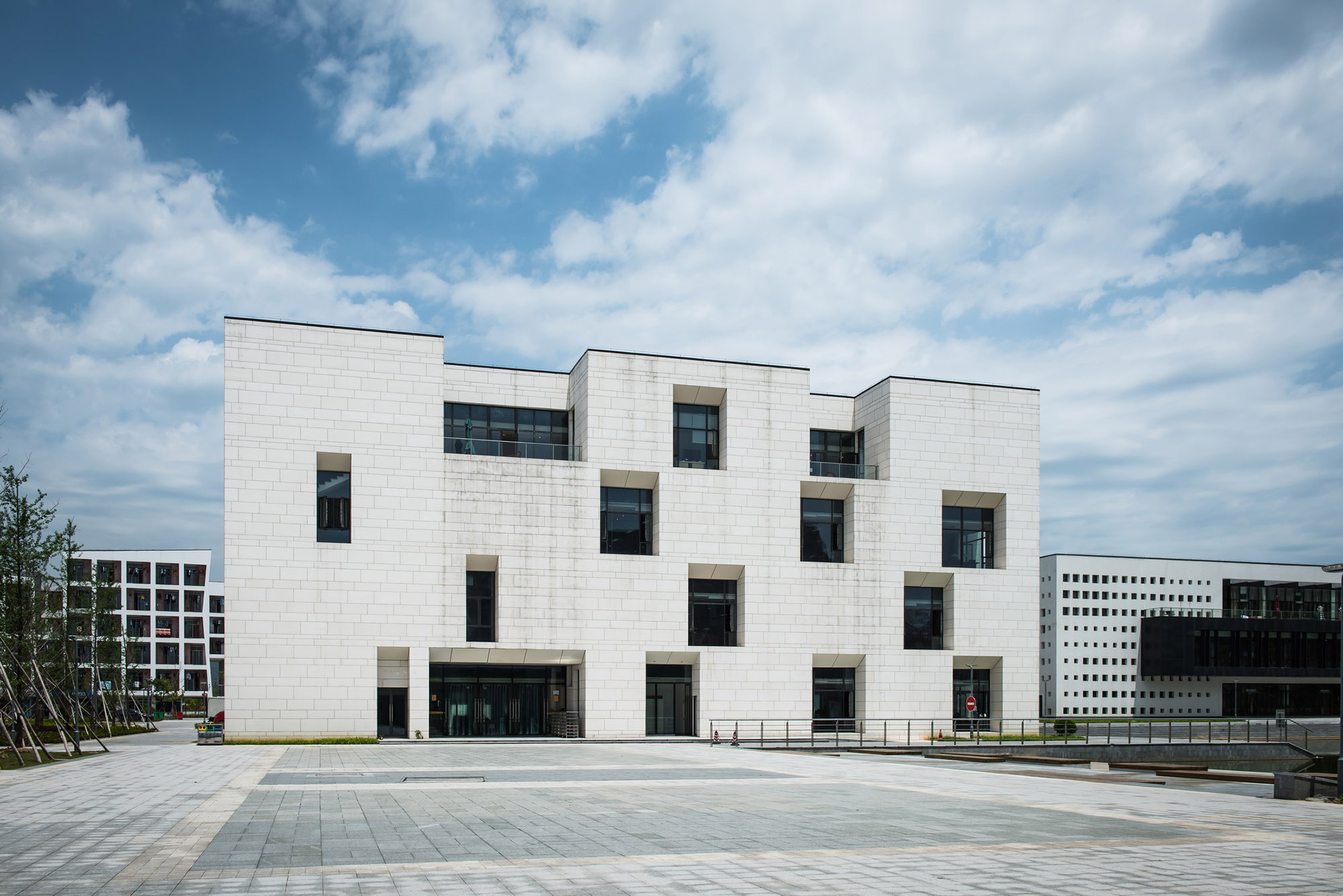 Library of Anji campus, Zhejiang University of Science and Technology ...