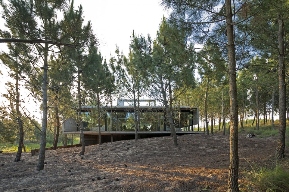 L4001
