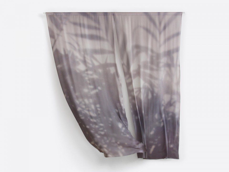 Shadow Curtains by Louie Rigano 谷德设计网