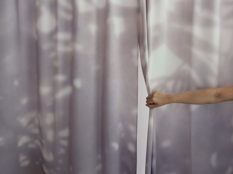 Shadow Curtains by Louie Rigano 谷德设计网