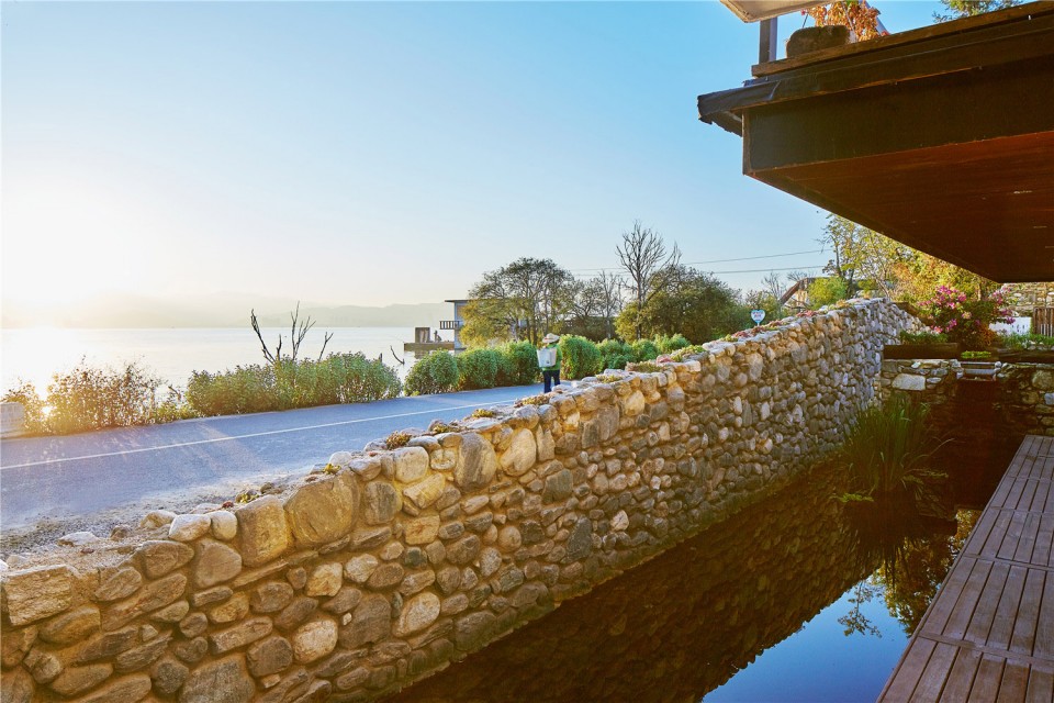 存在建筑-建筑摄影 (29) Munwood Lakeside by Init Design Office