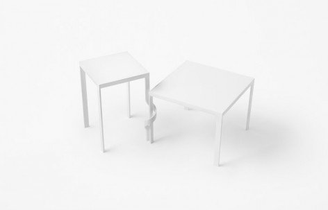 米兰设计周上的扭扭桌，意大利 / nendo