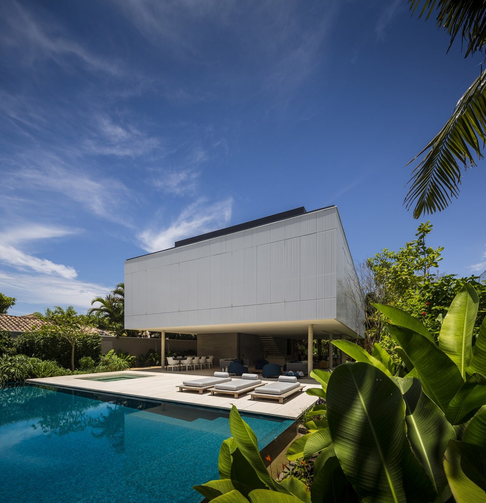 002-White house by studio mk27