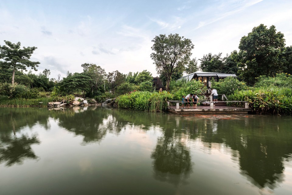 003-Ming Mongkol Green Park by Landscape Architects 49 Limited