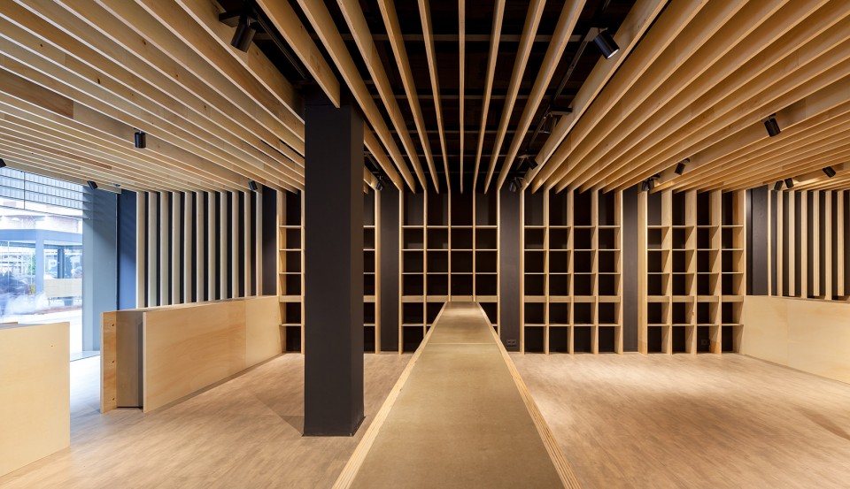 005-A Nap in Poplar Trees by arnau estudi d’arquitectura