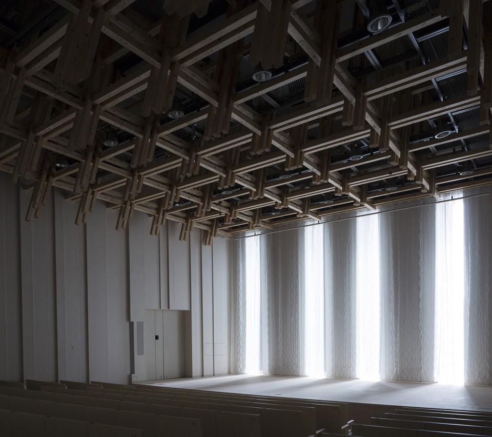 006-Iiyama Cultural Hall Nachura by Kengo Kuma and Associates