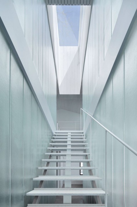 007-Renovation of No.8 Building in Beijing Banbidian Industry Park by C+ Architects