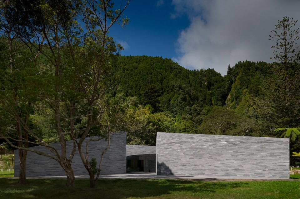 007-The Furnas Monitoring and Investigation Centre and Accommodation by Aires Mateus Architects