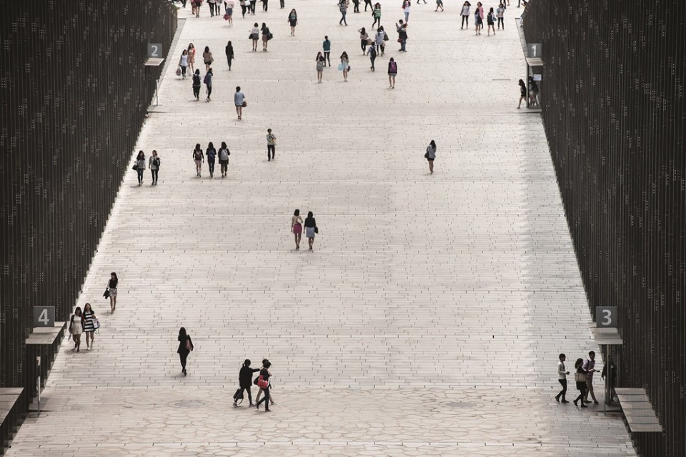 008-Ewha University Building by Dominique Perrault Architect